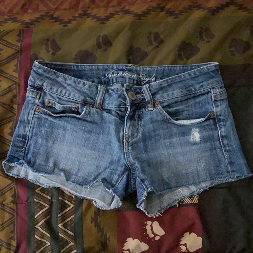 American Eagle stretch booty shorts. Size 0